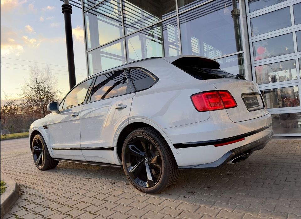 Bentley Bentayga Bentley Bentayga 4.0 V8 salon Polska VAT 23