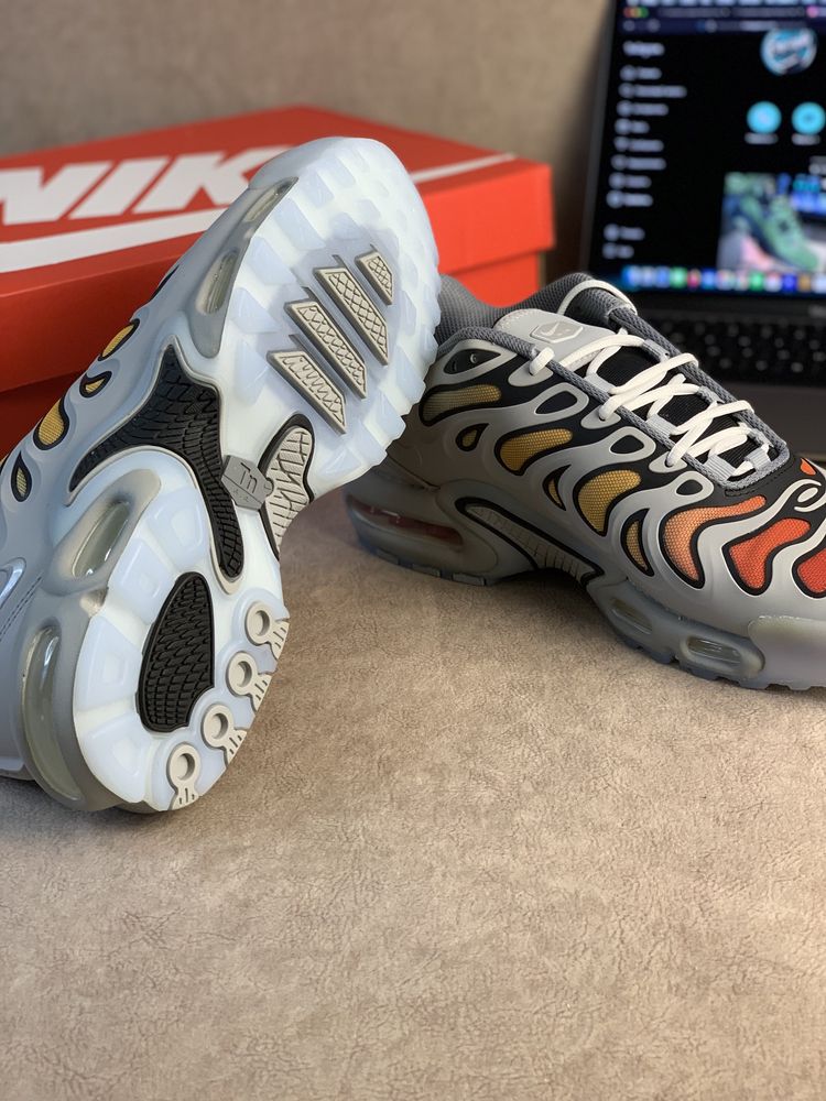 Nike Air Max TN plus Drift оригінал