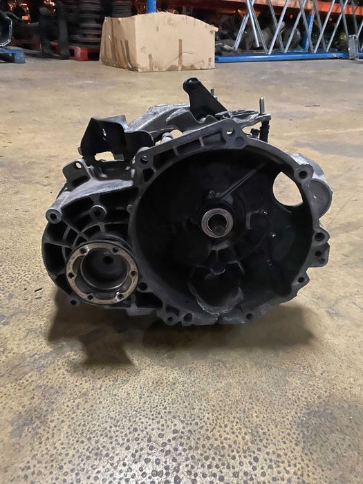 Caixa de Velocidades Volkswagen 6 Velocidades Ref:KNS