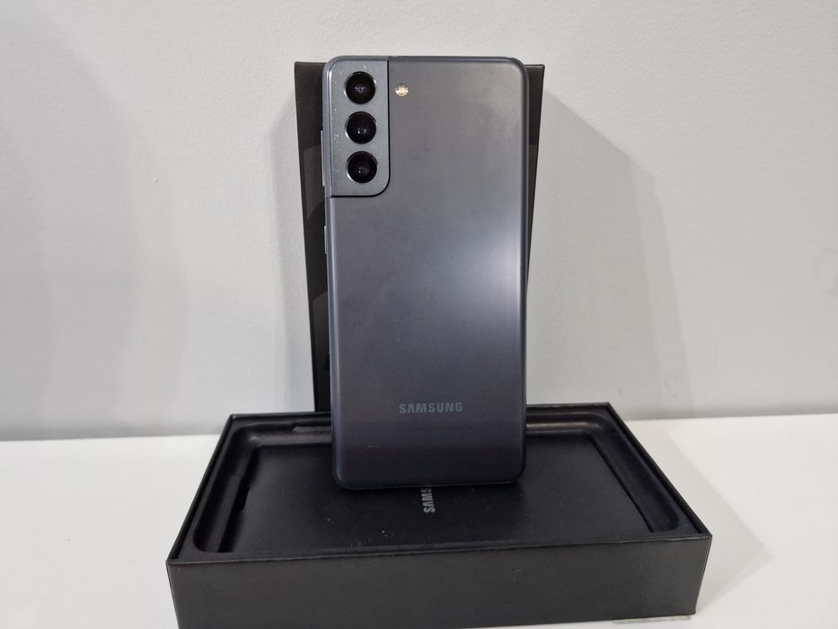 Samsung S21 8/128 GB stan bardzo dobry