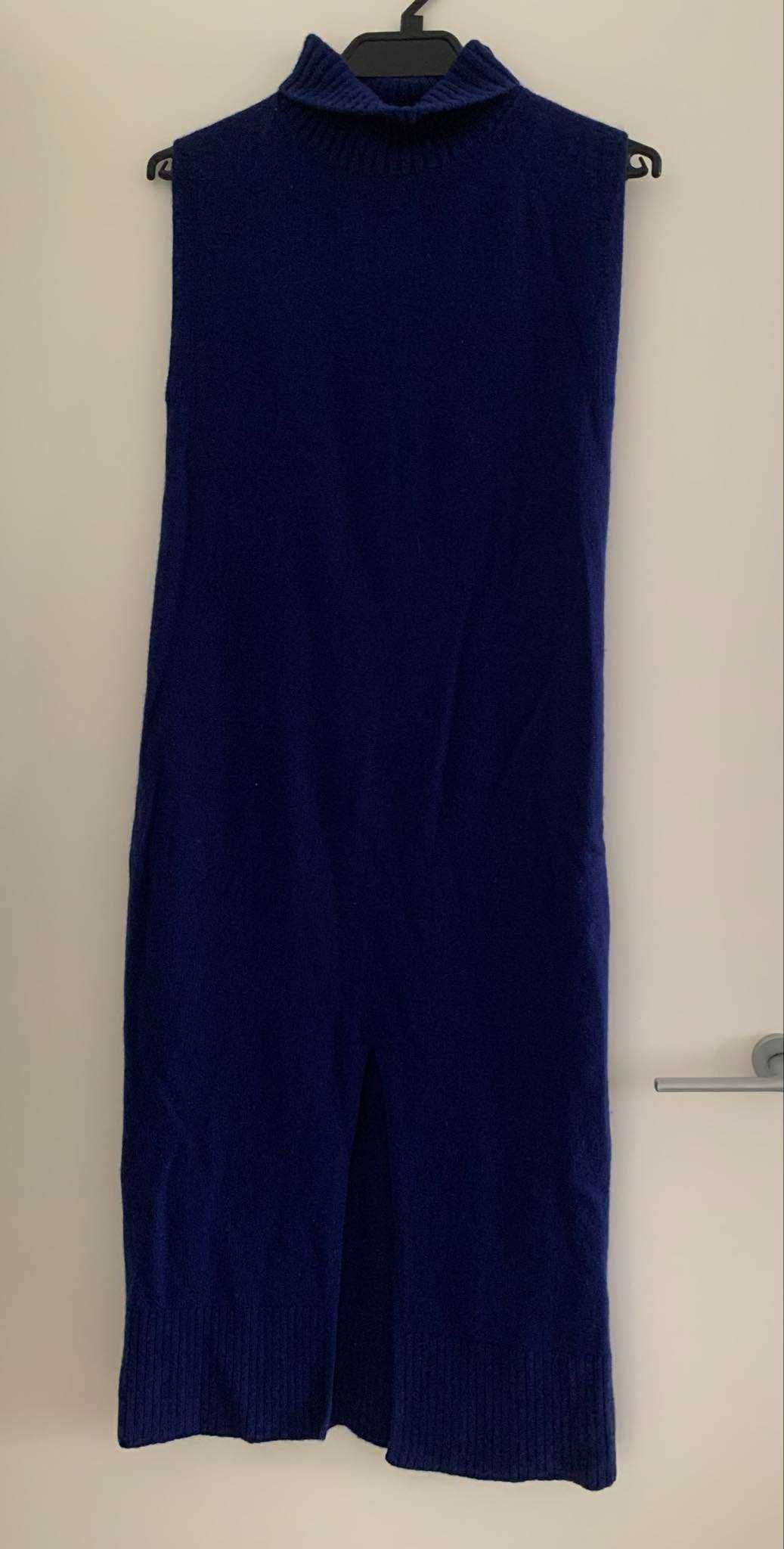 Wełniana sukienka Massimo Dutti