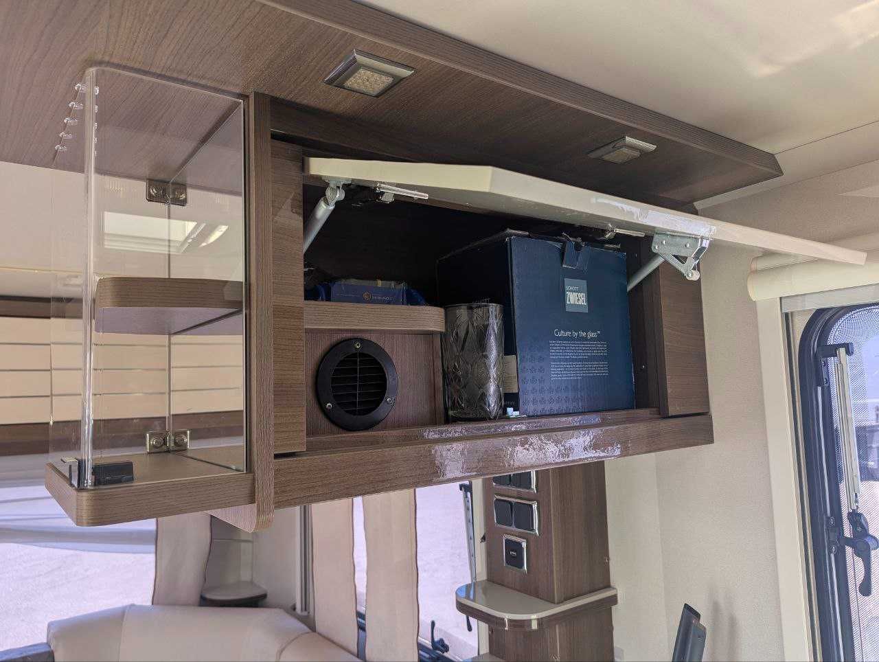 Продається Caravelair Sublim S 2014, автобудинок.