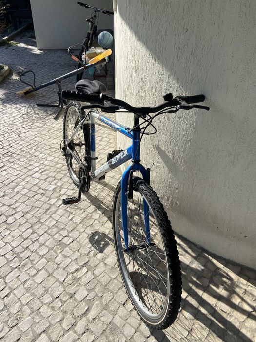 Bicicleta Velha da Dechatlon