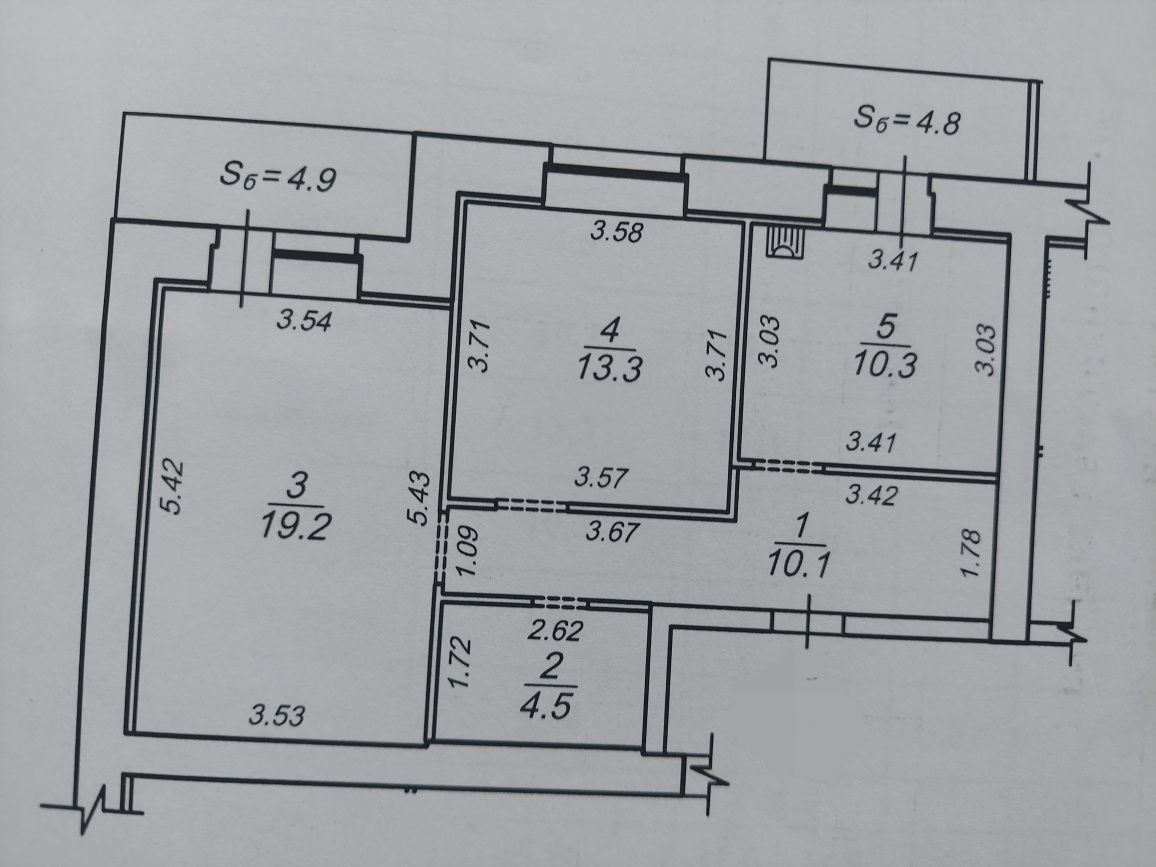 Продам 2 кімнатну на Луганській Федорченко можна під Є-оселю.
5 поверх