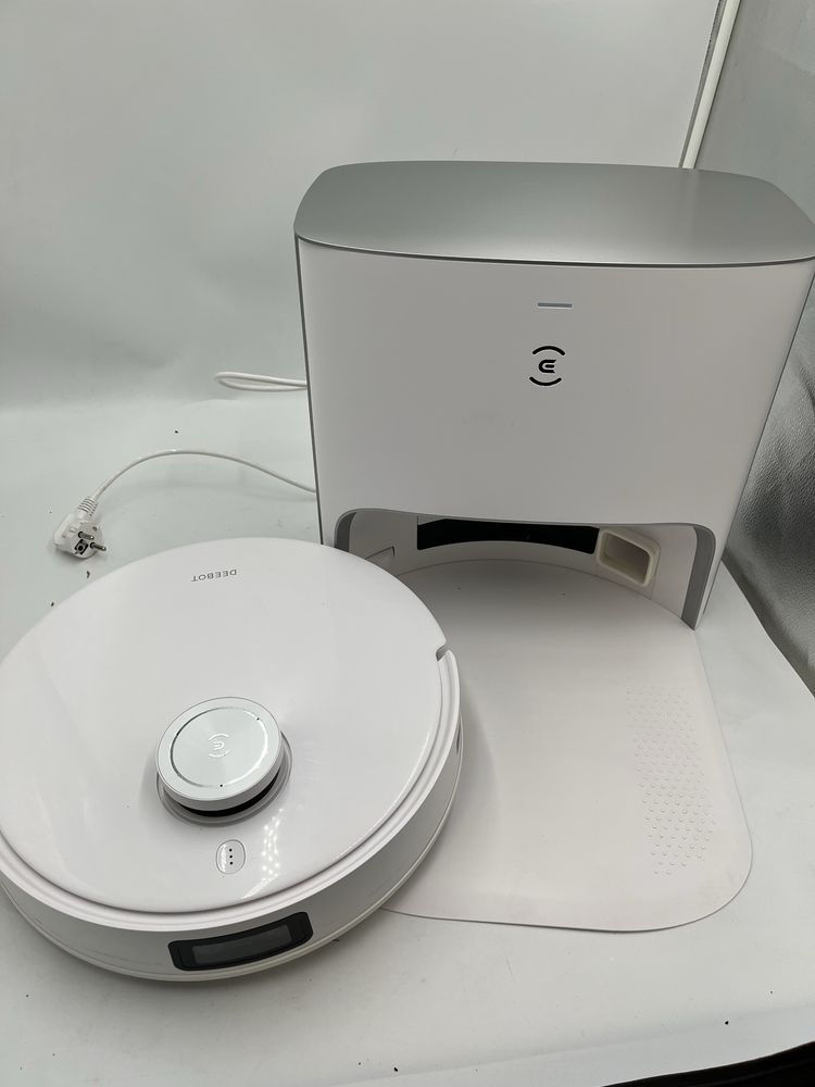Robot sprzatajacy Ecovacs Deebot T10+