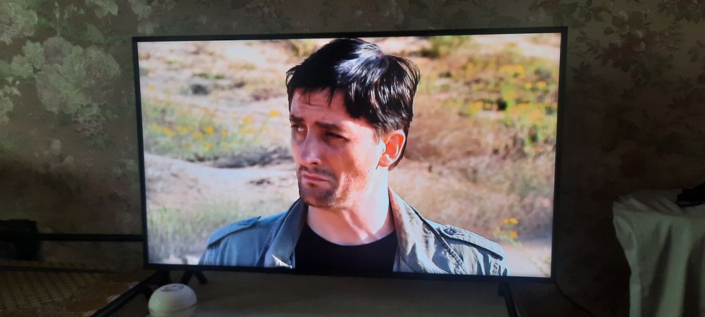 Продам Смарт ТВ LG 32LF592U Реальному покупателю торг!