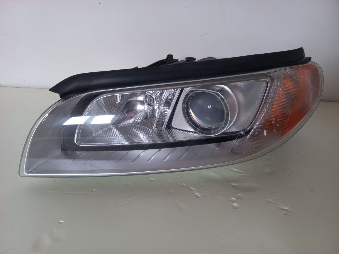 Volvo v70 s80 reflektor lampa lewa lewy przód