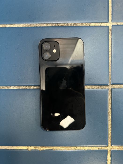 iPhone 12 64 GB (Peças originais)