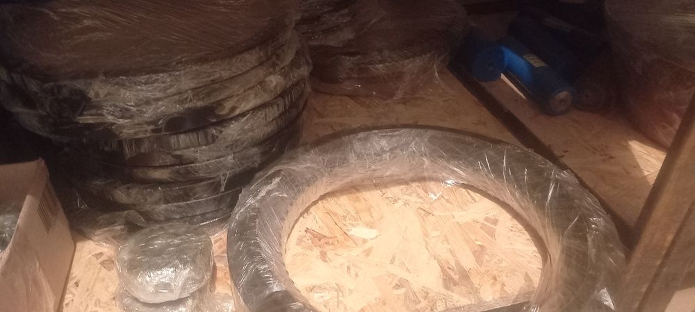 запчастини до бортового редуктора  JCB  JS