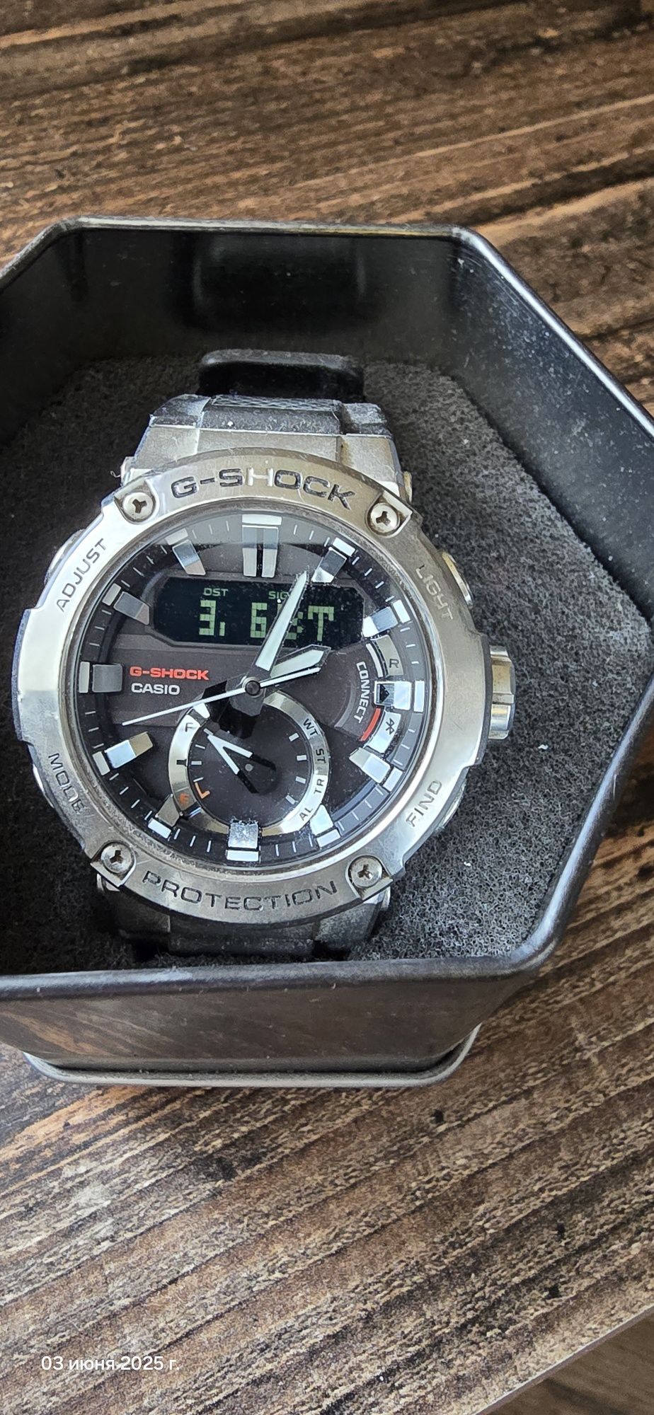 Casio g-shock  GST-b200
