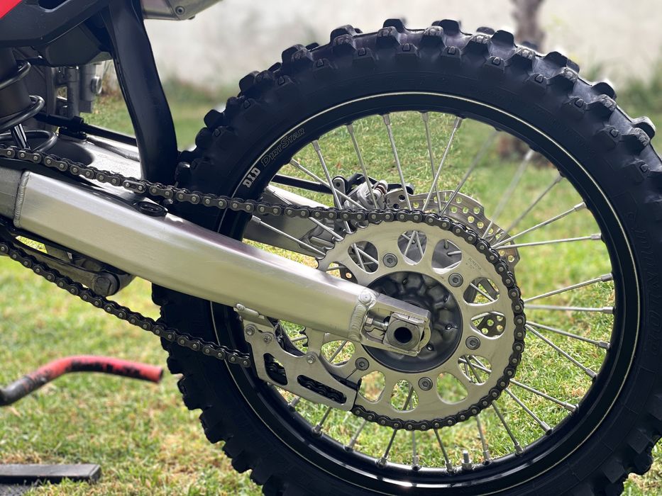 Honda CRF 250r - Em excelente estado