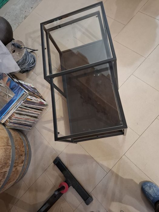 mesa de encaixar vidro