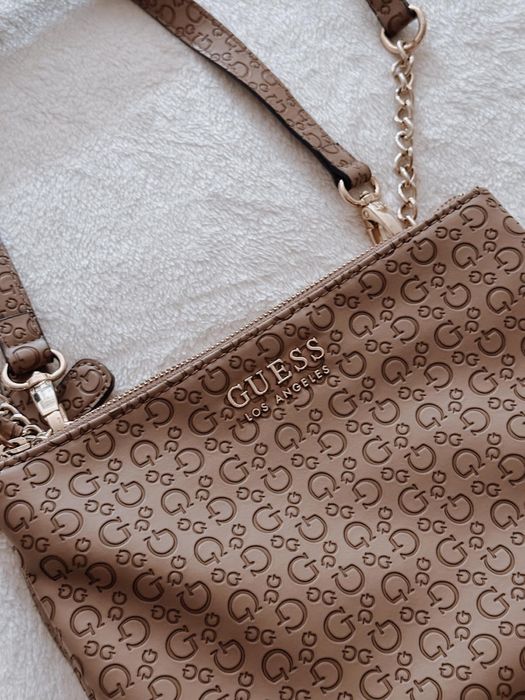 Mala de mão e tiracolo Guess