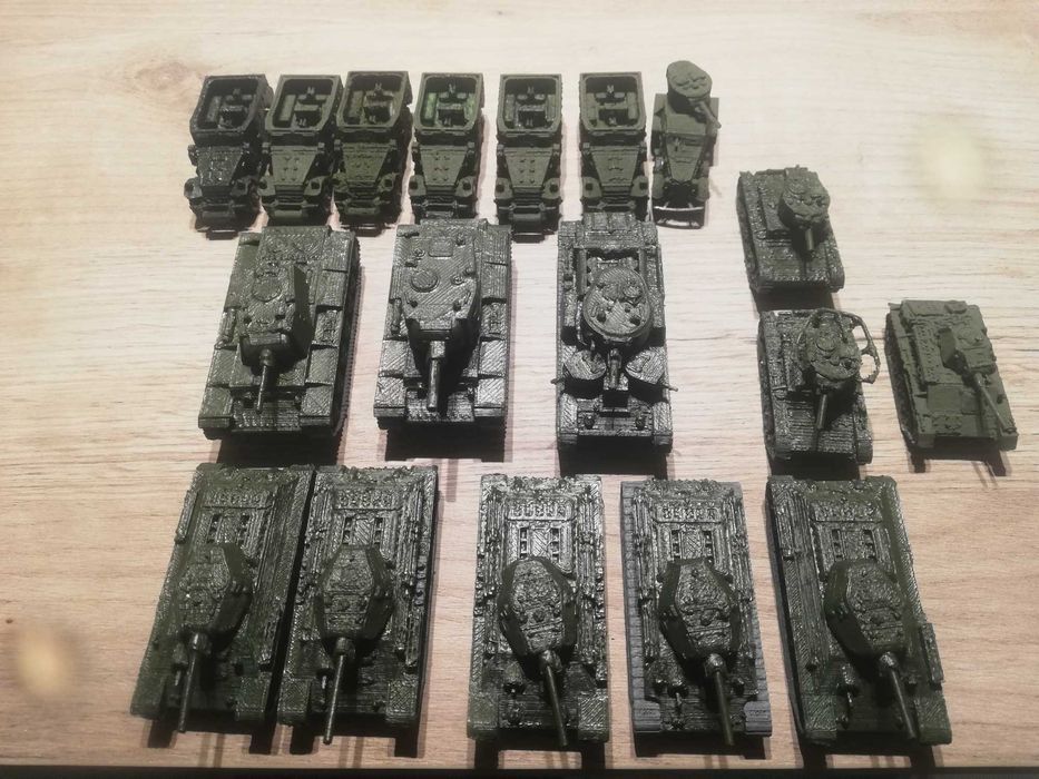 Modele wojskowe 1:100