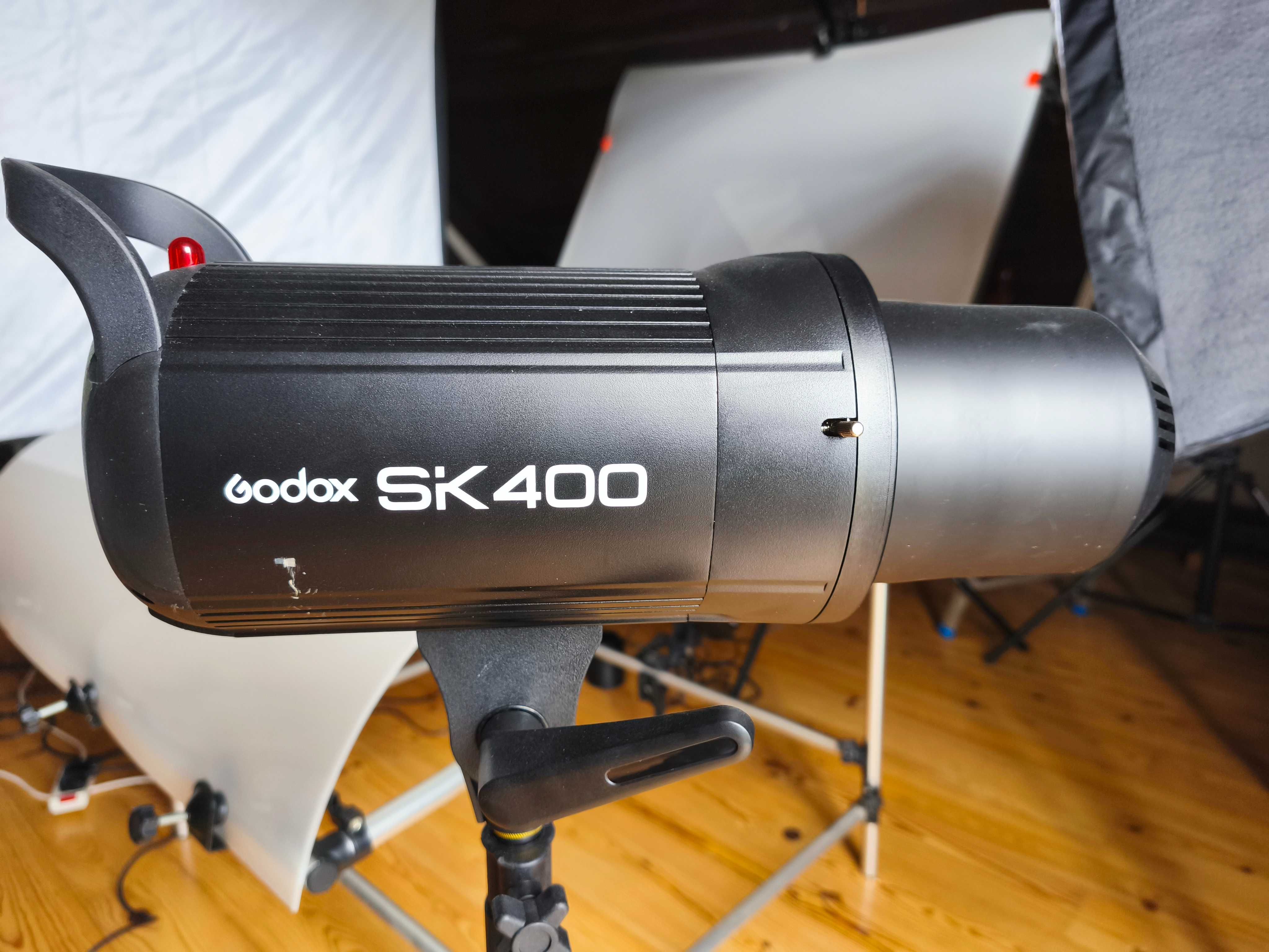 Estudio de Fotografia, 3 GODOX Flash, 2 Bowens, Mesa Still-life