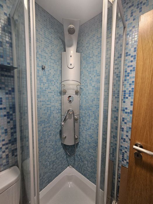 Coluna de duche com jatos