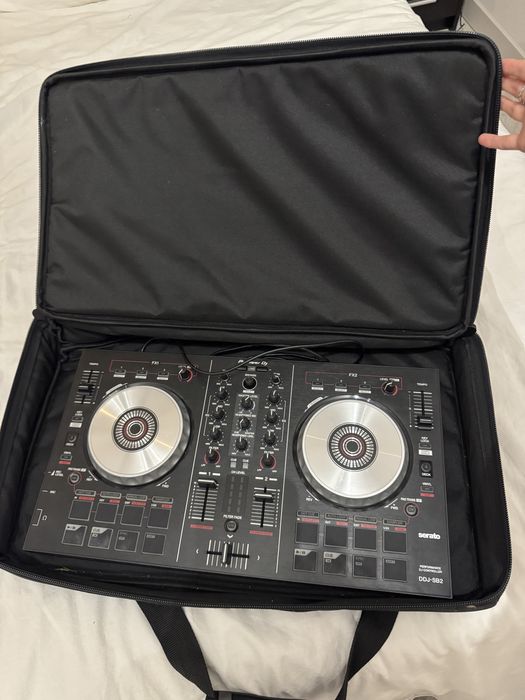 Kontroler Pioneer DDJ-SB2