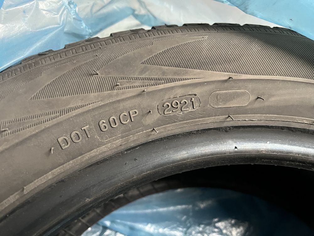 Opony zimowe kpl. Nokian WRD4 205/55R16 DOT 2921 91T