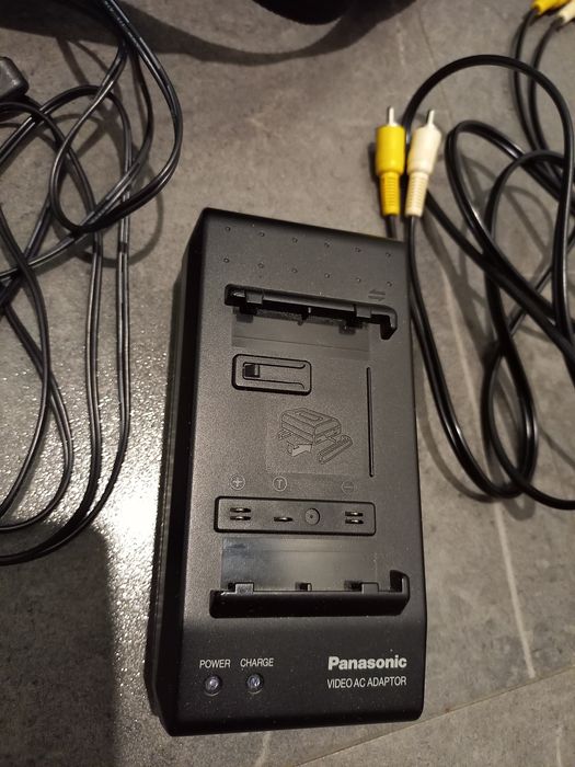 Продам відеокамеру Panasonic в Дніпрі