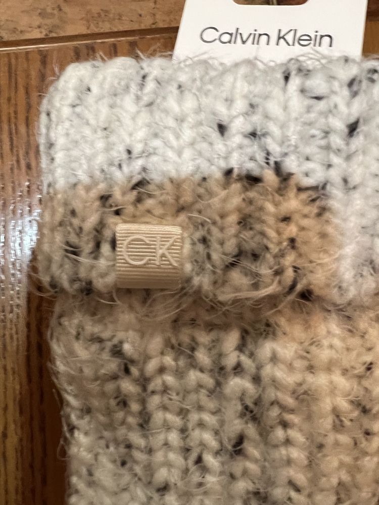 Шапка та рукавички Calvin Klein оригінал