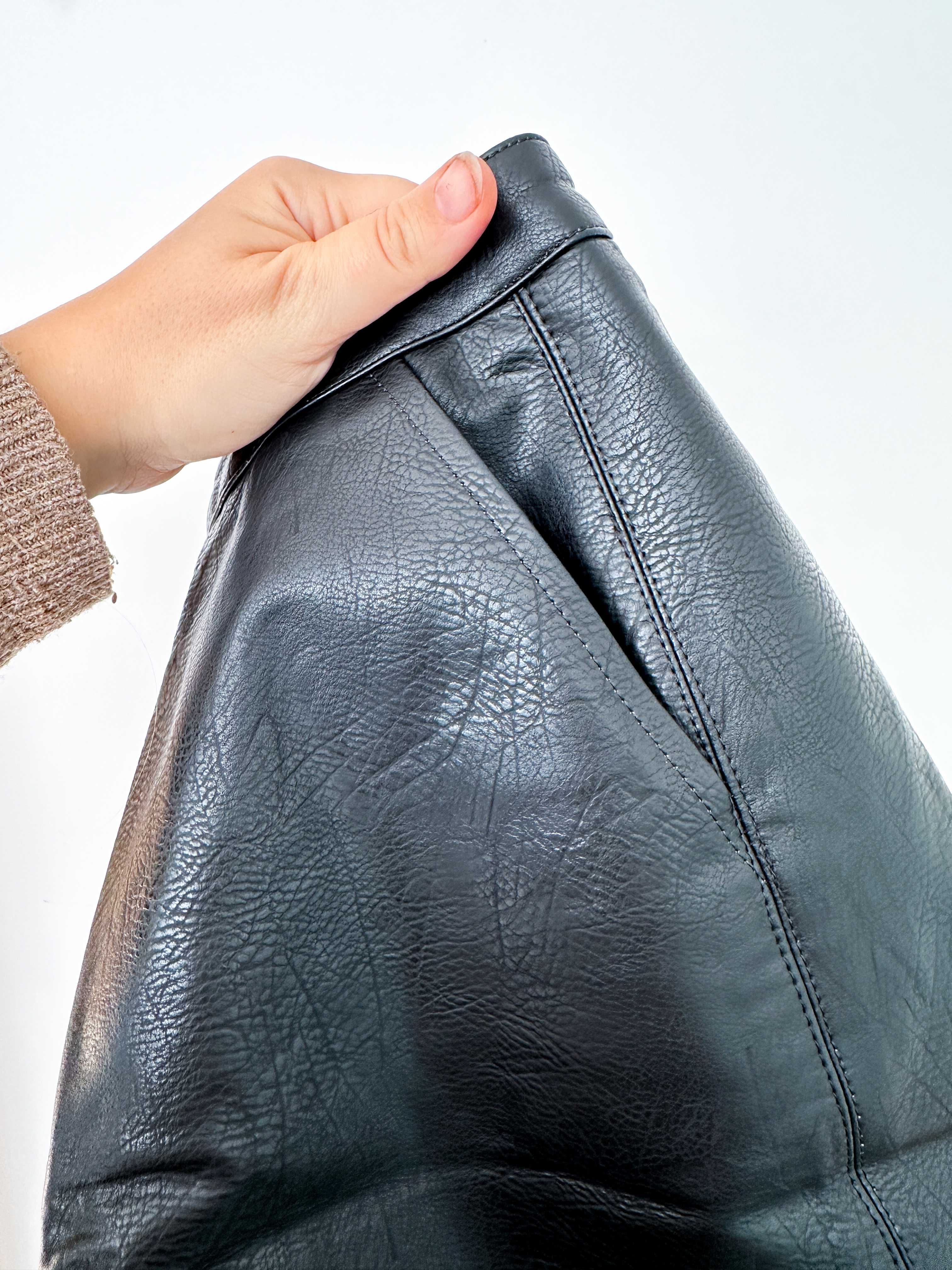 Zara spódnica krótka mini damska czarna zapinana na zamek L/40