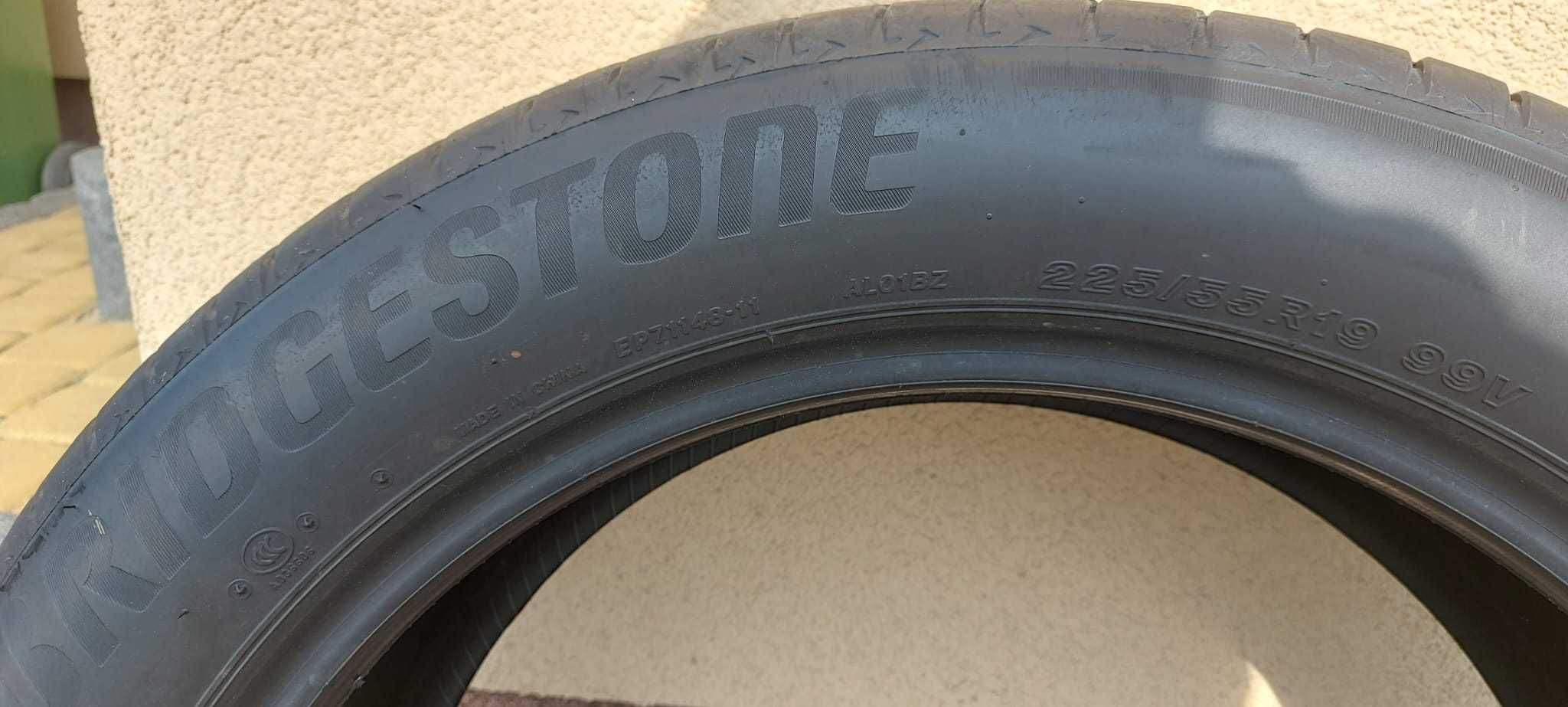 Opony do samochodu, komplet opon 19 cali Bridgestone Alenza 225/55R19