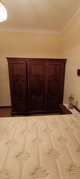 Quarto em Madeira completo , colchão á parte