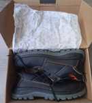 Sapatos de Segurança com Biqueira de Aço NOVOS