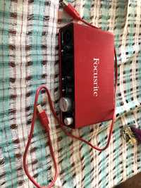Scarlett 2i2 2nd generation 2-in/2-out USB audio interface