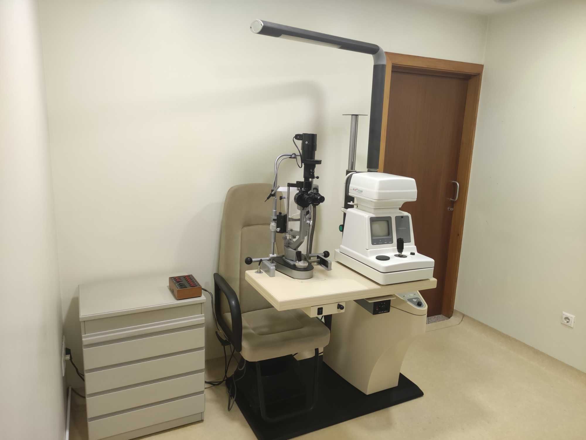 Equipamento médico de oftalmologia