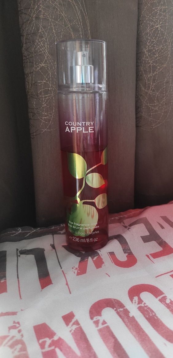 Bath & Body Works mgiełka zapachowa COUNTRY APPLE