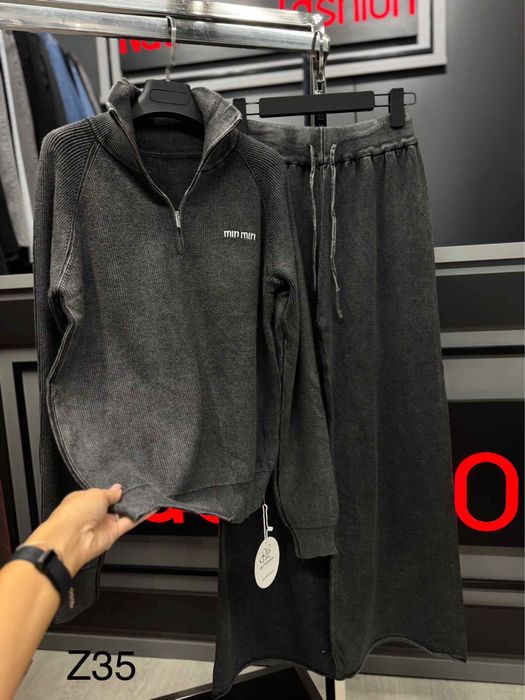 Жіночий костюм в‘язка