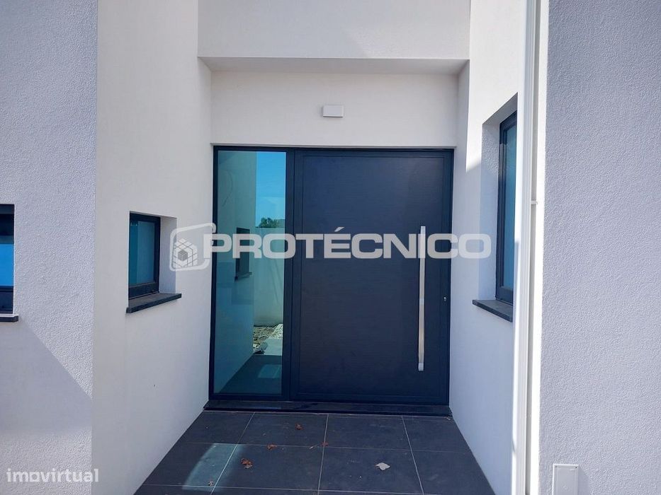 Moradia T3+1 – Santa Joana