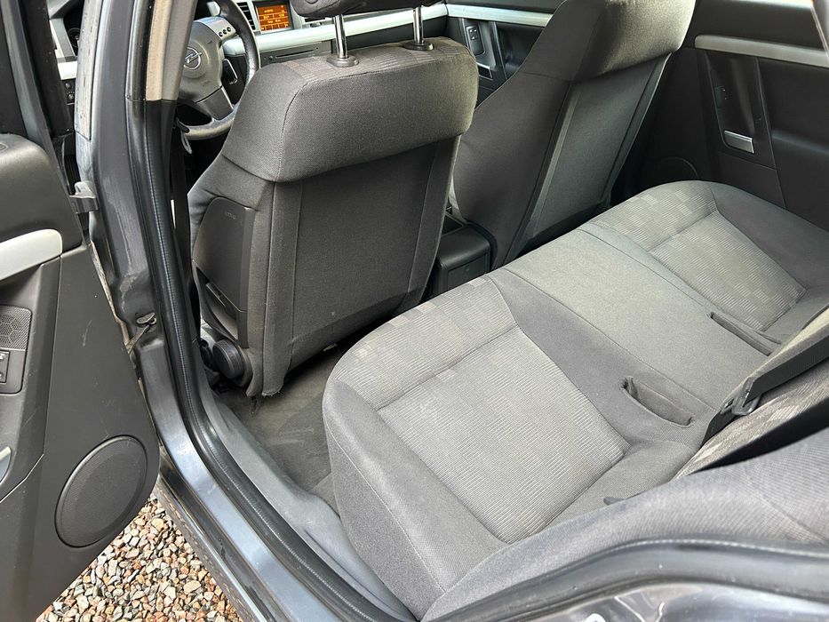 Opel Vectra C 1.8 GTS. 122KM, 2002r + komplet zimówek na felgach 16'