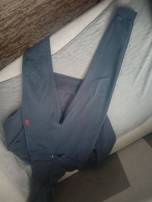 Sprzedam dres chlopiecy