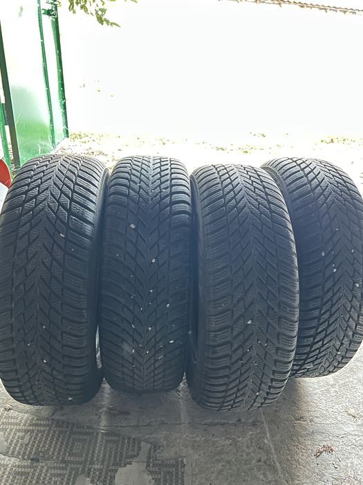 Зимние шини 195/65/15 Nokian