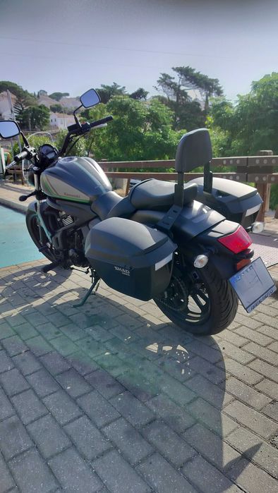 Kawasaki Vulcan S 650 SE