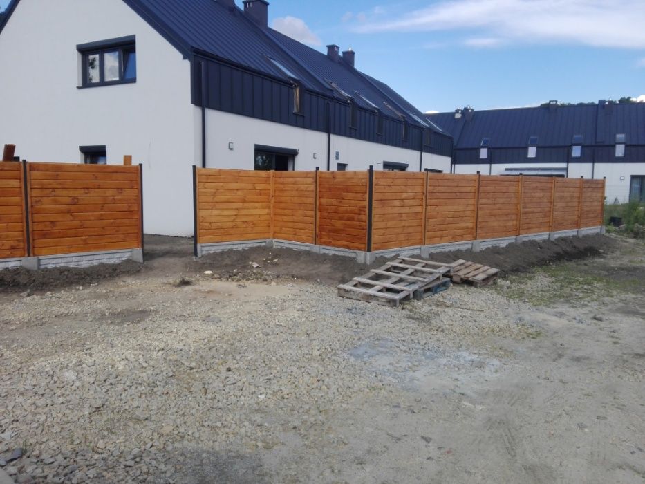 płot drewniany panelowy