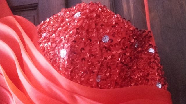 Vendo vestido de cerimónia/festa novo