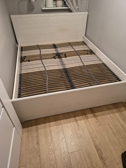 Sprzedam łóżko do sypialni IKEA 200x160