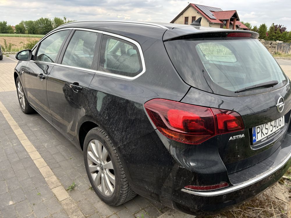 Opel Astra J 2016