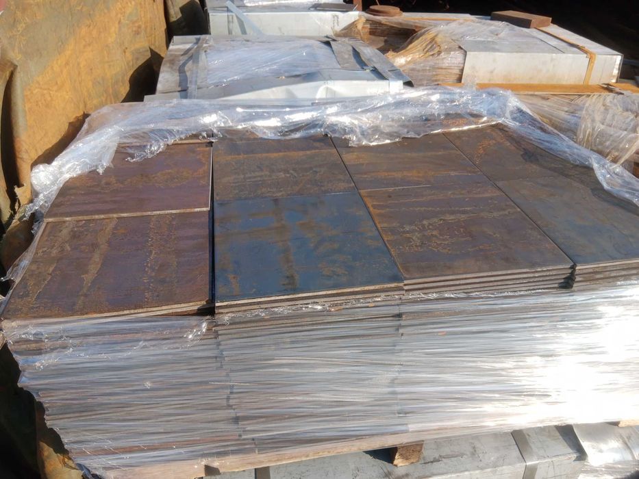 Marki pod słupy, Marka, Blacha