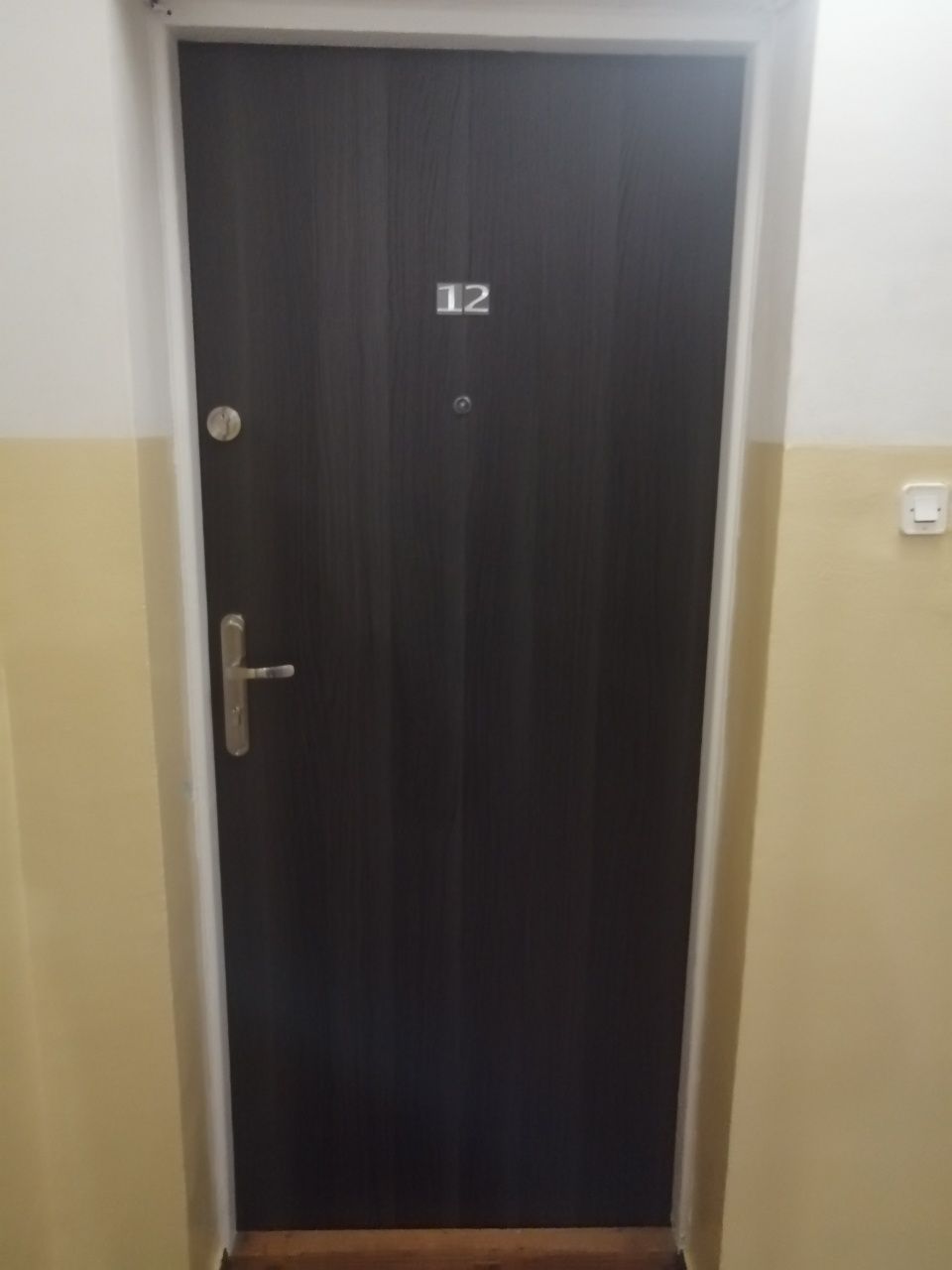 Drzwi do starych futryn/wewnętrzne,wejściowe i Antywłamaniowe zFutryną