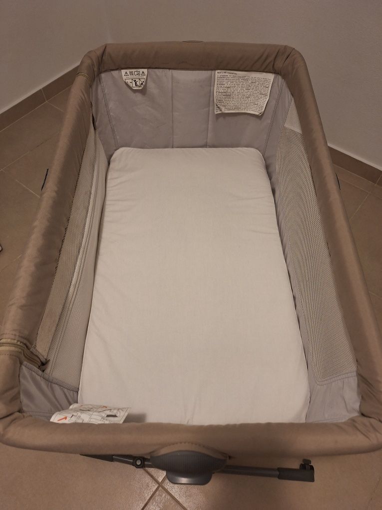 Berço Next2me CHICCO cor bege