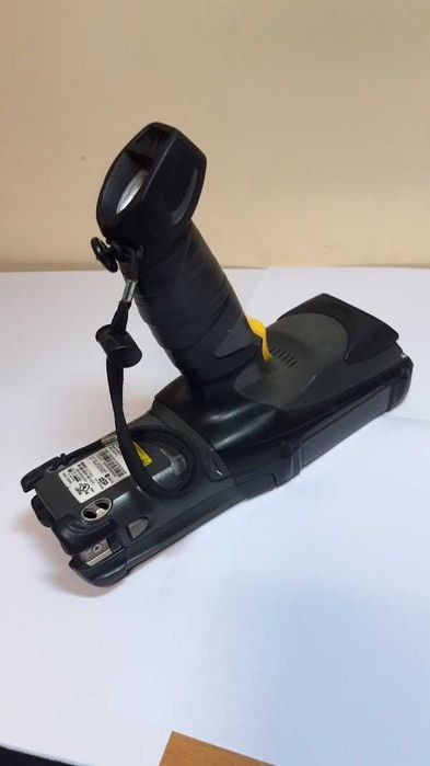 Захищений термінал збору даних Motorola MC9090-G з 1D, CE5.0