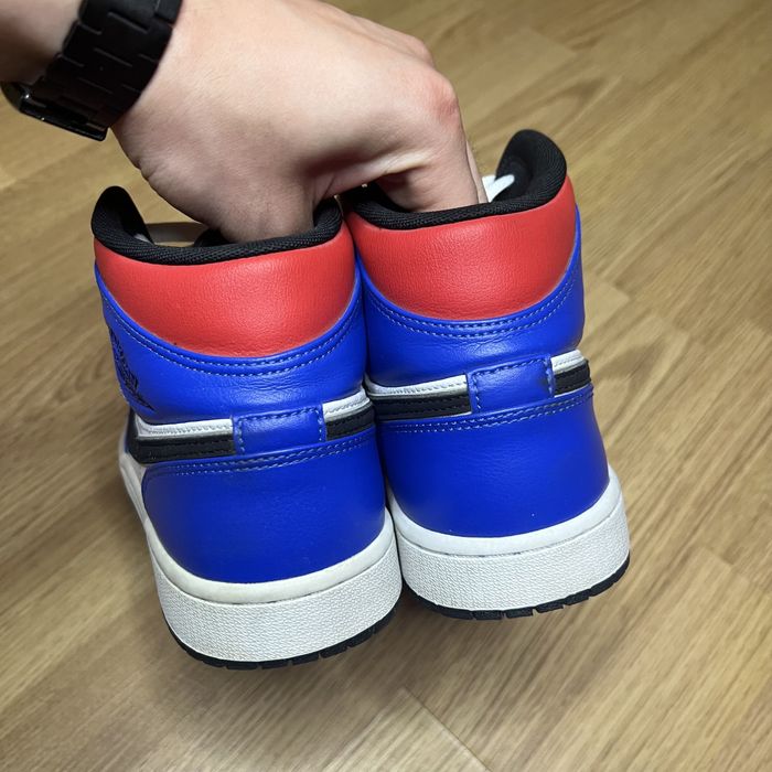 Кросівки чоловічі Nike Air Jordan 1 Retro Mid 42р