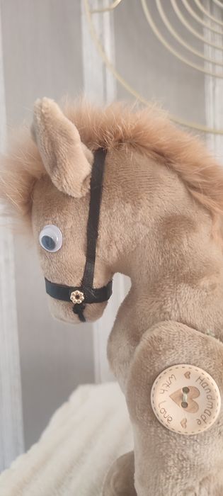 Konik handmade maskotka jasnobrązowy