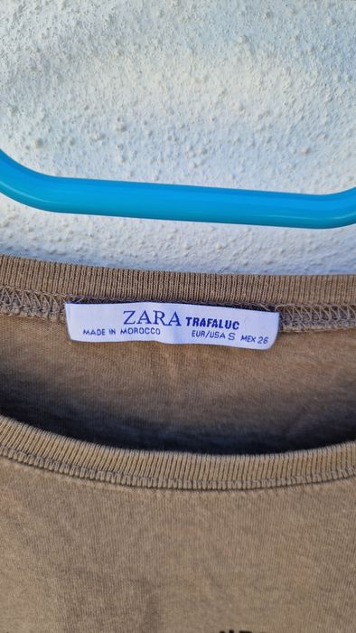 T-shirt verde caqui Zara