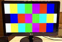 Монітор LG E2350V-PN 24 дюйма LED Full HD VGA DVI HDMI