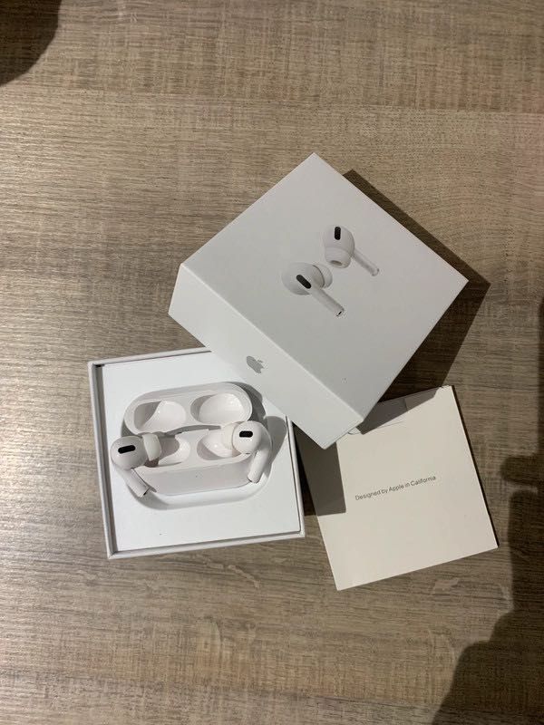 Навушники AirPods Pro 1-го покоління